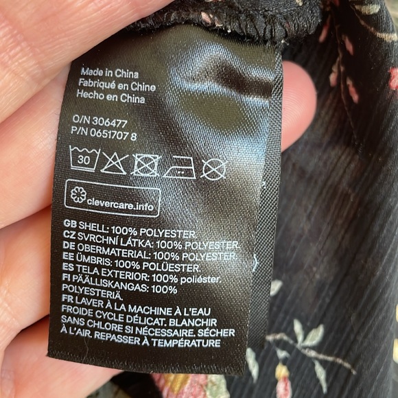 H&M GP & JBAKER gorgeous detailed blouse size 6 - Picture 11 of 11